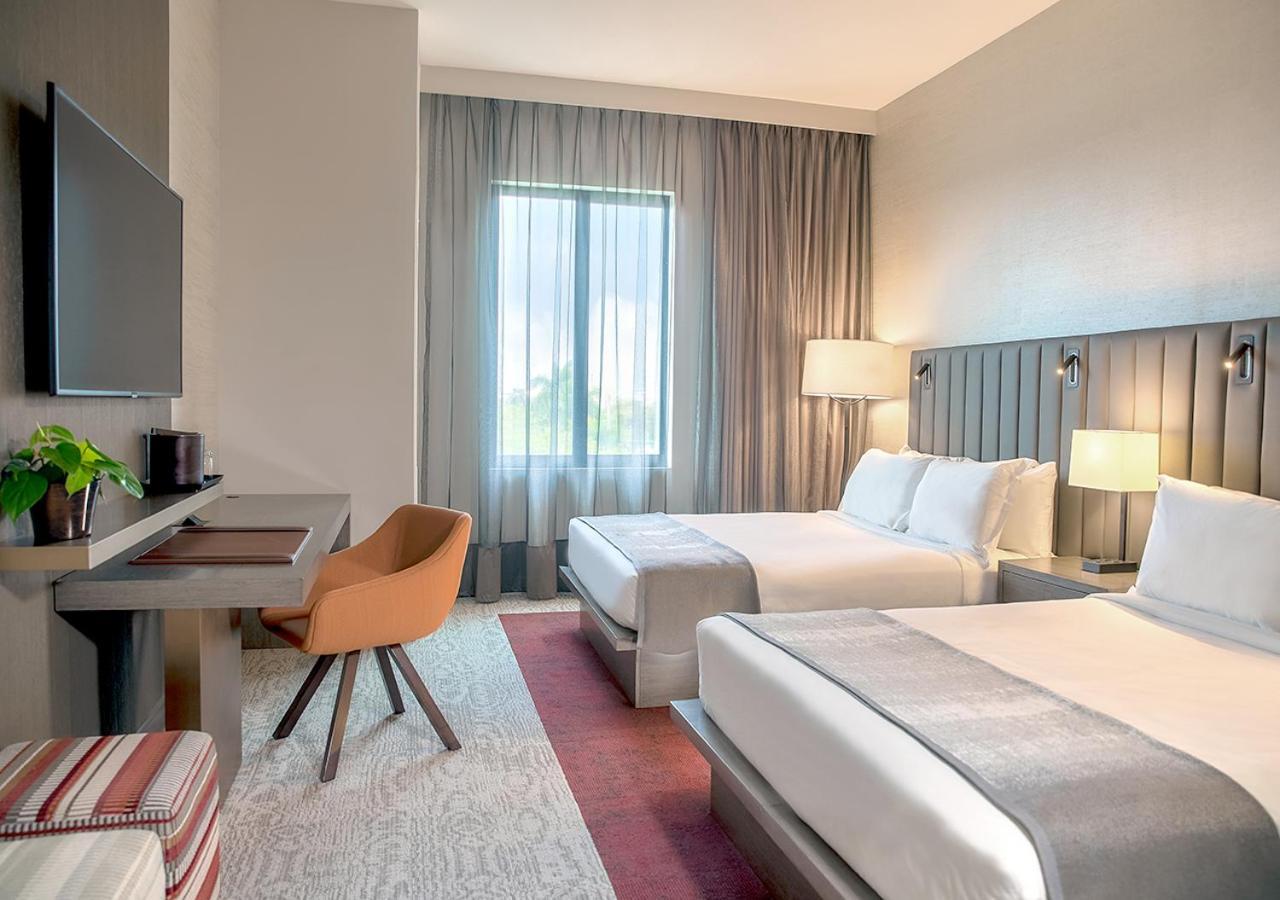 Thesis Hotel Miami Coral Gables, Curio Collection By Hilton Extérieur photo
