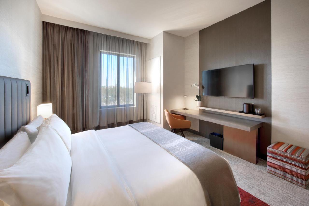 Thesis Hotel Miami Coral Gables, Curio Collection By Hilton Extérieur photo